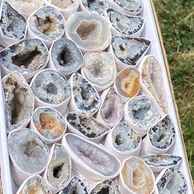 Sale Photo Thumbnail #171: Geode, Rock, Crystal, Collectible, Specimen