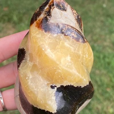Sale Photo Thumbnail #44: Septarian, Rock, Crystal, Collectible, Carving, Tower