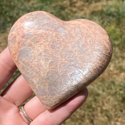 Sale Photo Thumbnail #255: Heart, Moonstone, Rock, Carving, Collectible