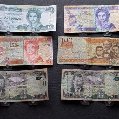 Sale Photo Thumbnail #235: (6) Banknotes from The Bahamas, Belize, Dominican Republic and Jamaica