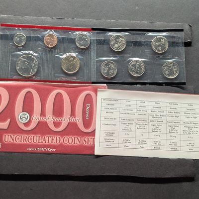 Sale Photo Thumbnail #215: 2000-D U.S. Mint Uncirculated Coin Set with State Quarters and Sacagawea Dollar In OGP w/ COA