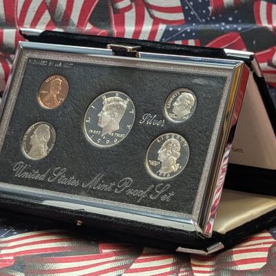 Sale Photo Thumbnail #207: 1996-S U.S. Mint Premier Silver Proof Set - Includes Silver Half Dollar, Quarter and Dime!