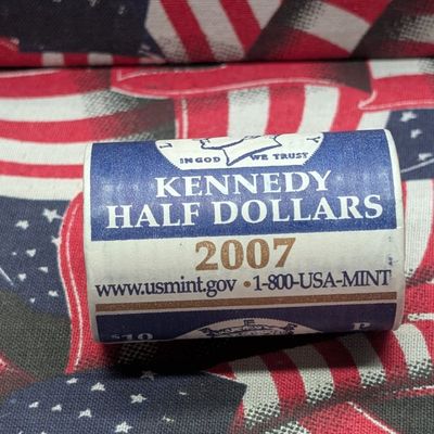 Sale Photo Thumbnail #54: 2007-P Kennedy Half Dollar Unopened Roll, 20 Coins