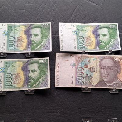 Sale Photo Thumbnail #15: (4) 1992 Spain Banco de España 1,000 and 5,000 Pesetas Banknotes