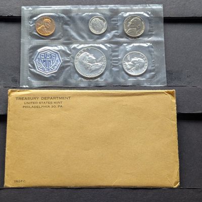 Sale Photo Thumbnail #379: 1962 US Mint Proof Set - 5-Coin Set - Contains (3) 90% Silver Coins in OGP