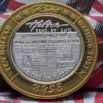 Sale Photo Thumbnail #389: 2001-G Reno Hilton $10 Gaming Token, .999 Fine Silver Center