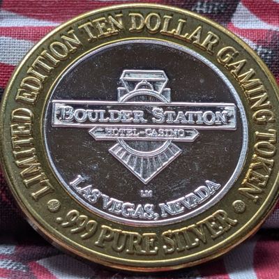 Sale Photo Thumbnail #383: Boulder Station Hotel-Casino Limited Edition Ten Dollar Gaming Token, .999 Pure Silver Center