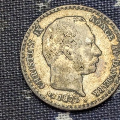 Sale Photo Thumbnail #72: 1875 Denmark 10 Ore 40% Silver Foreign Coin