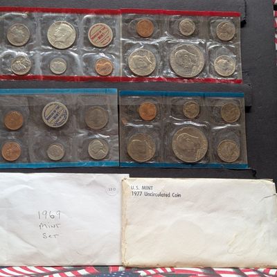 Sale Photo Thumbnail #61: 1969-P&D & 1977-P&D U.S. Mint Uncirculated Sets - Includes 1969 40% Silver Kennedy Half Dollar & 1969-S Lincoln Memorial Cent