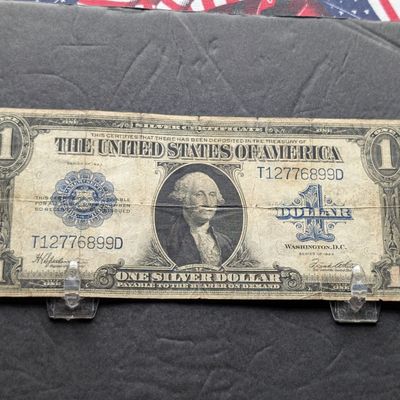 Sale Photo Thumbnail #110: 1923 U.S. $1 Silver Certificate - Large Size "Horse Blanket" - Speelman-White Signatures
