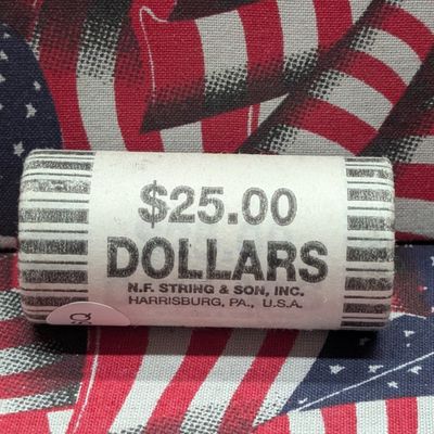 Sale Photo Thumbnail #29: 2000-P Sacagawea One Dollar Unopened Roll, 25 Coins