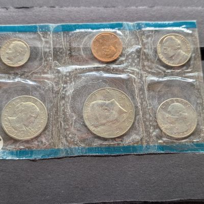 Sale Photo Thumbnail #113: 1979-P Only U.S. Uncirculated Mint Set with Susan B. Anthony Dollar, No Envelope