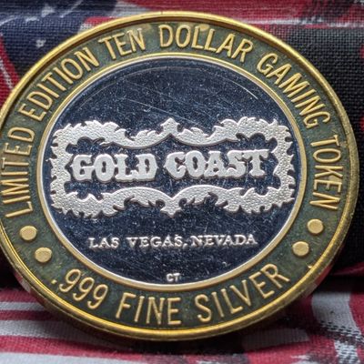 Sale Photo Thumbnail #343: Gold Coast Las Vegas Limited Edition Ten Dollar Gaming Token, .999 Fine Silver Center