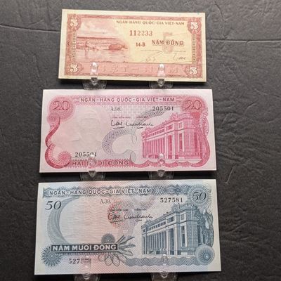 Sale Photo Thumbnail #181: Republic of Vietnam 5, 20, and 50 D?ng Banknotes – 5 D?ng with Repeater Serial Number 112233