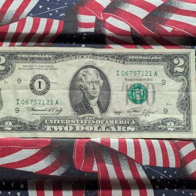 Sale Photo Thumbnail #114: 1976 $2 U.S. Bank Note