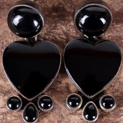 Sale Photo Thumbnail #107: VINTAGE DAN DODSON BLACK ONYX HEART EARRINGS