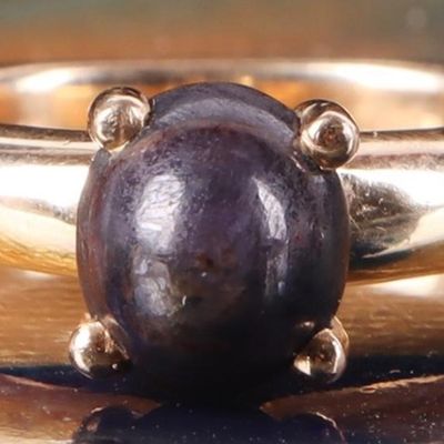 Sale Photo Thumbnail #42: 14K YELLOW GOLD CABOCHON SAPPHIRE LADIES RING