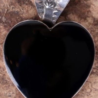 Sale Photo Thumbnail #106: DAN DODSON STERLING BLACK ONYX HEART PENDANT