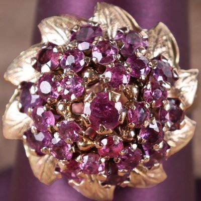 Sale Photo Thumbnail #391: 14K YELLOW GOLD PINK RUBY LADIES CLUSTER RING