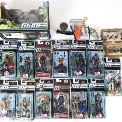 Sale Photo Thumbnail #433: MISB GI JOE 2010-11 HUB FIGURES W/ GHOST HAWK (14)