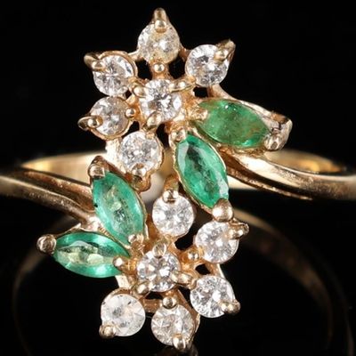Sale Photo Thumbnail #168: 14K YELLOW GOLD LADIES RING W SYNTH DIAS & EMERALD