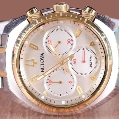 Sale Photo Thumbnail #404: BULOVA CURV CHRONOGRAPH MENS WATCH SAPPHIRE GLASS