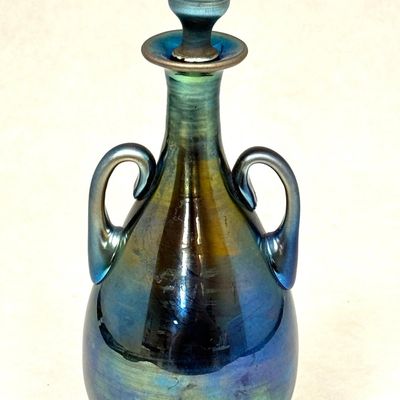 Sale Photo Thumbnail #266: Steuben 2 Handle Blue Aurene