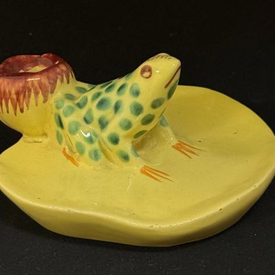 HB Quimper Polka Dot Frog