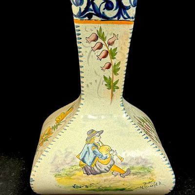 Sale Photo Thumbnail #163: HB Quimper Square Vase