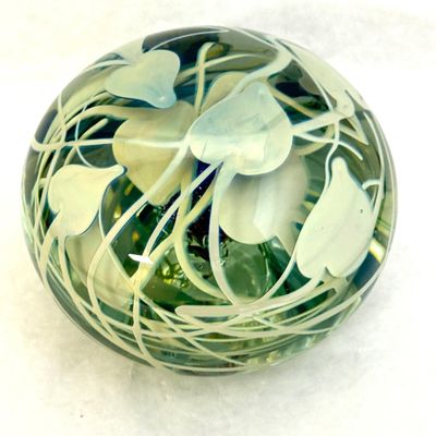 Sale Photo Thumbnail #496: Charles Lotton Paperweight