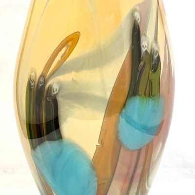 Sale Photo Thumbnail #577: Michael Cohn Paperweight Vase