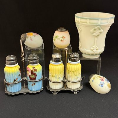 Sale Photo Thumbnail #451: Group of Mt. Washington Items