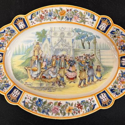 Sale Photo Thumbnail #217: HR Quimper Large Platter