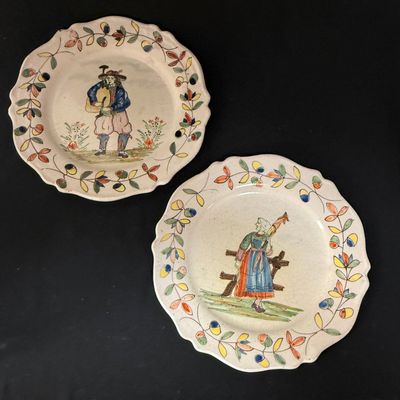 2 Malicorne Plates