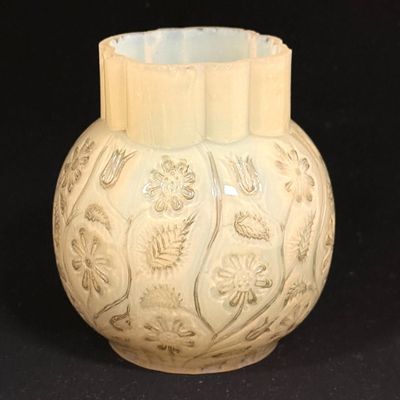 Sale Photo Thumbnail #237: Findlay Opaline Onyx Vase