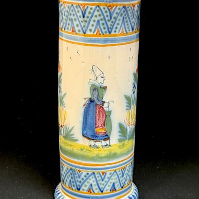 Sale Photo Thumbnail #161: HR Quimper Cylindrical Vase