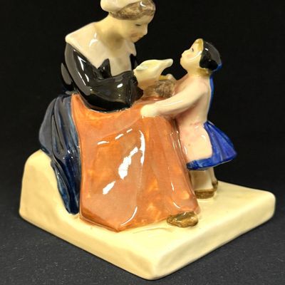 Sale Photo Thumbnail #128: Henriette Porson's Figural