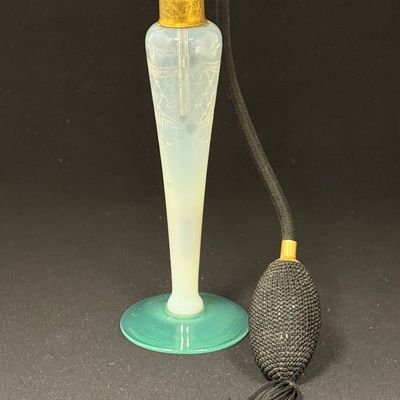Sale Photo Thumbnail #282: Fry Art Glass perfume