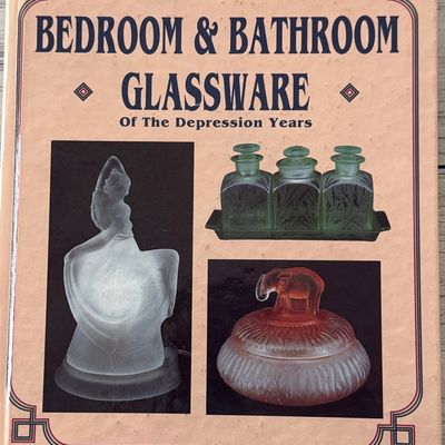 Sale Photo Thumbnail #318: Bedroom & Bathroom Glass Book