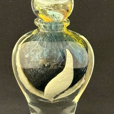 Sale Photo Thumbnail #623: Novaro Art Glass Perfume Bottle
