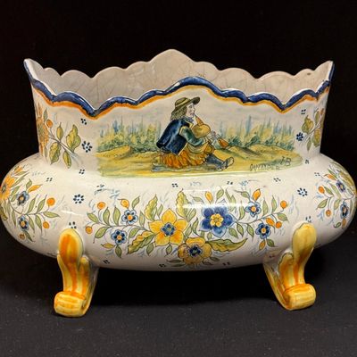 Sale Photo Thumbnail #150: HB Quimper Oval Jardiniere