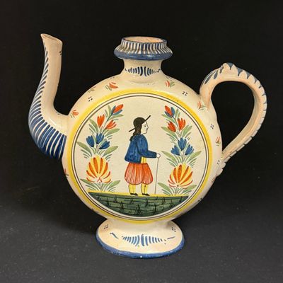 Sale Photo Thumbnail #170: HB Quimper Teapot