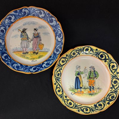 2 HB Quimper Plates