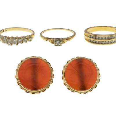 Sale Photo Thumbnail #359: 14k Yellow Gold Jewelry Assortment