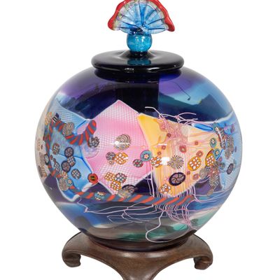 Sale Photo Thumbnail #250: Wes Hunting (American, b.1958) Art Glass Vessel