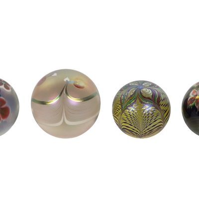 Sale Photo Thumbnail #293: Art Glass Paperweight Assortment