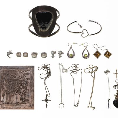 Sale Photo Thumbnail #378: 14k, 10k Gold and Sterling Silver Jewelry Assortment