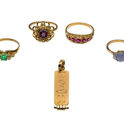 Sale Photo Thumbnail #367: 18k Yellow Gold Ring and Pendant Assortment