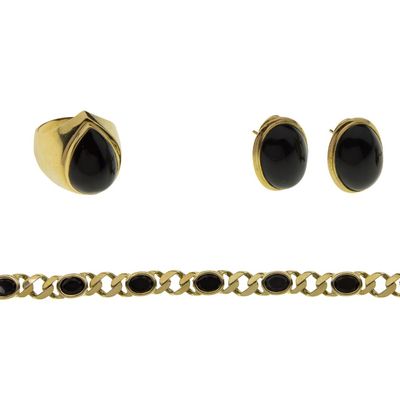 Sale Photo Thumbnail #347: 14k Yellow Gold and Onyx Jewelry Assortment