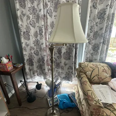 Floor lamp